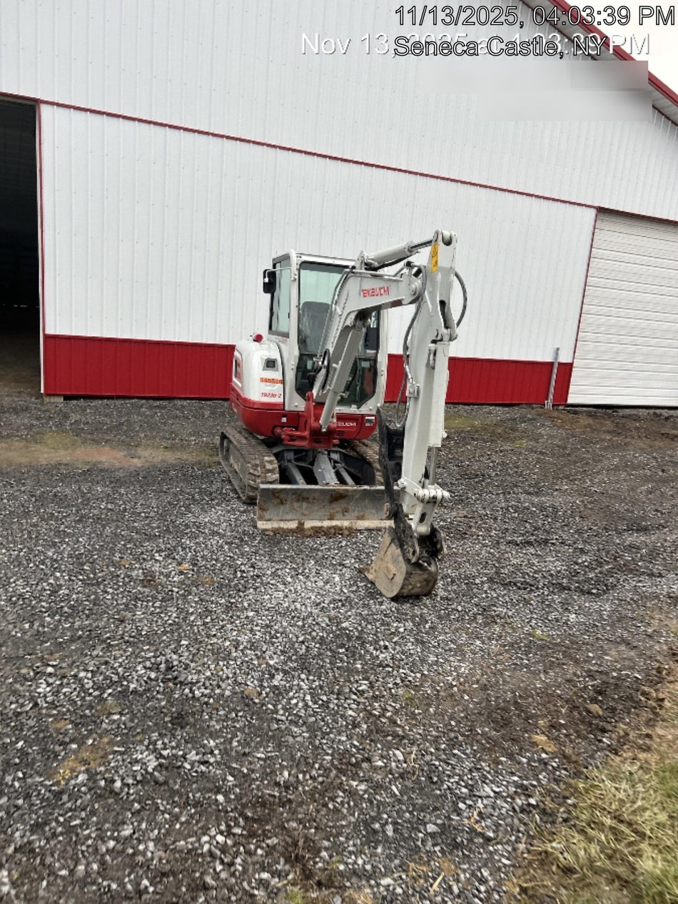2025 TAKEUCHI TB235-2CR