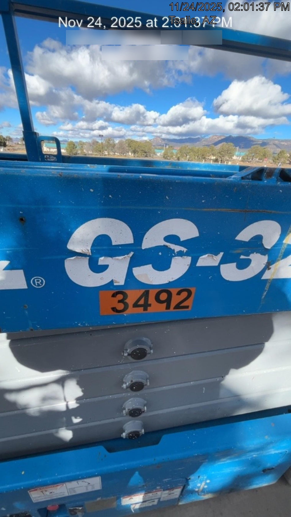 2017 Genie GS-3232 Standard
