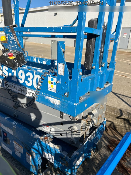 2018 Genie GS-1930 Genie GS-1930 w/Fixed Rail, Chain Entry