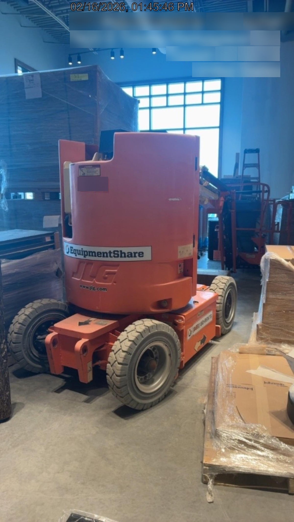 2019 JLG E300AJP