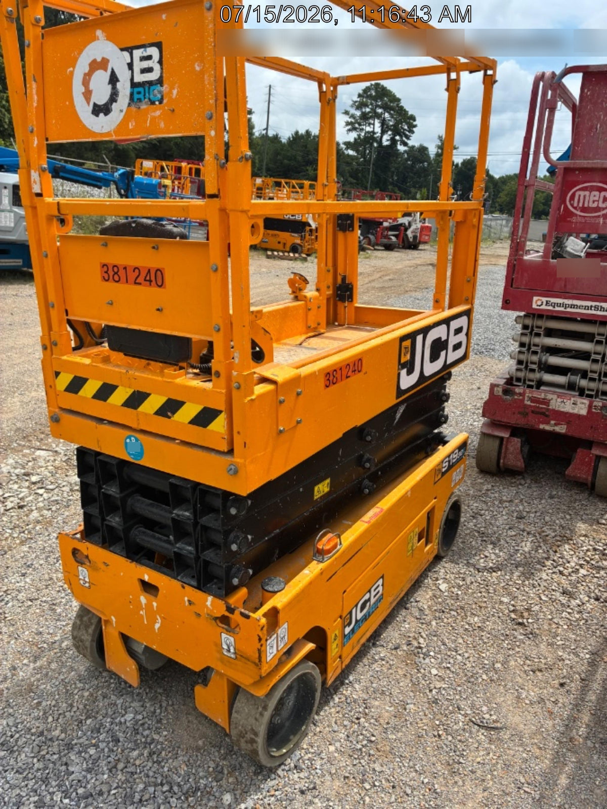 2024 JCB S1932E