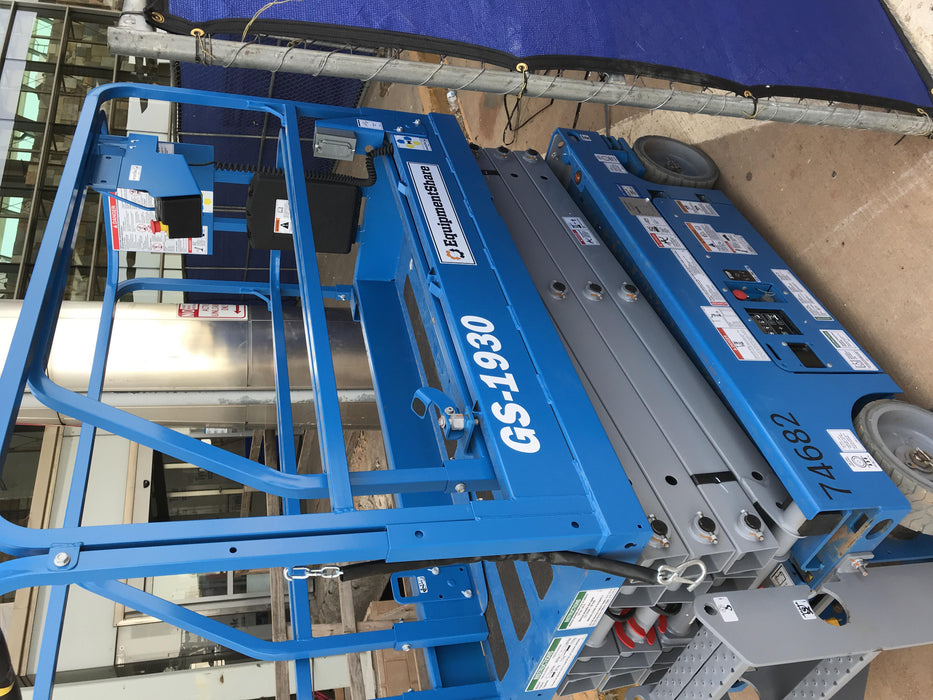 2020 Genie GS-1930 Fixed rails with chain entry gate - Pre A92.20