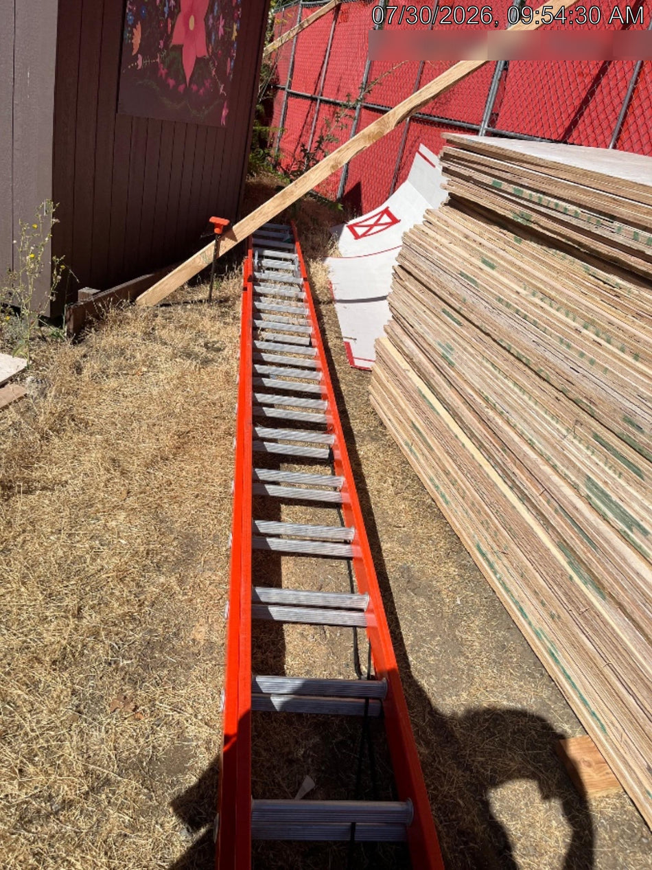 2025 WERNER D6240-2