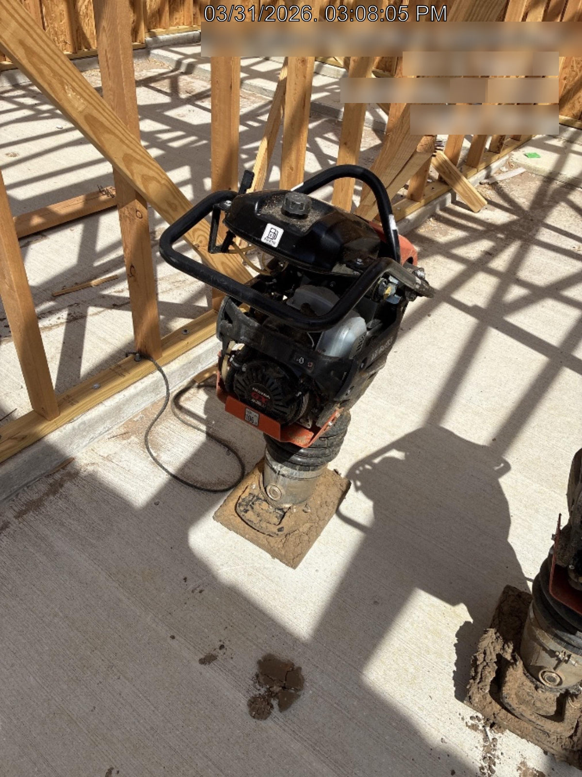 2025 HUSQVARNA LT6005