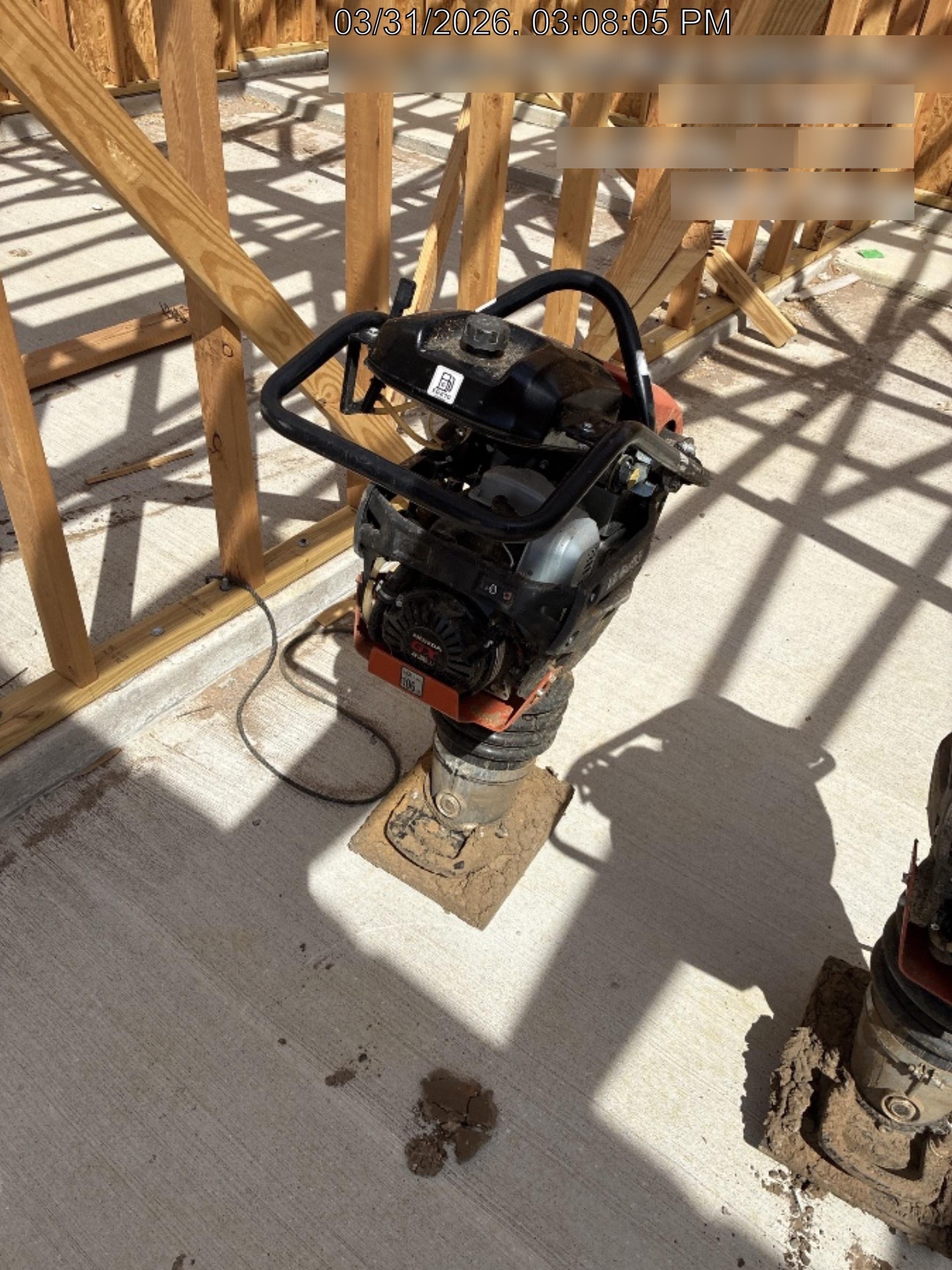 2025 HUSQVARNA LT6005