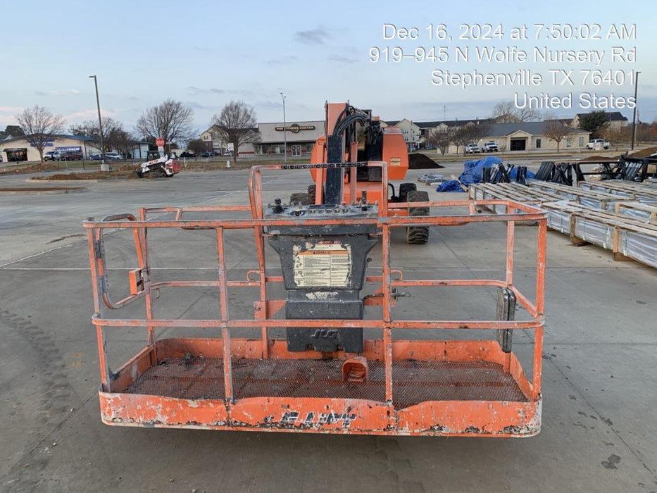 2016 JLG 660SJ