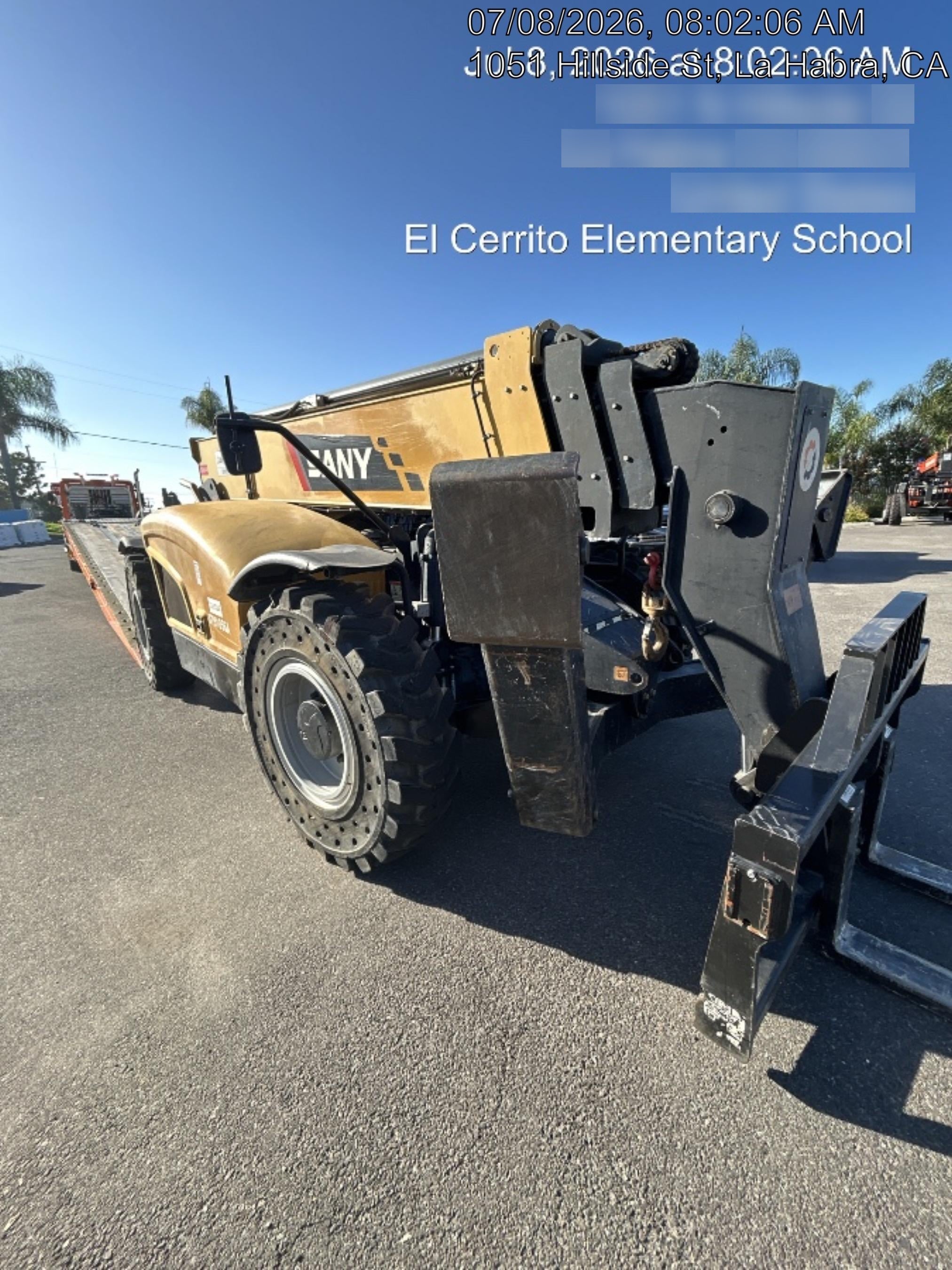 2021 SANY STH1056