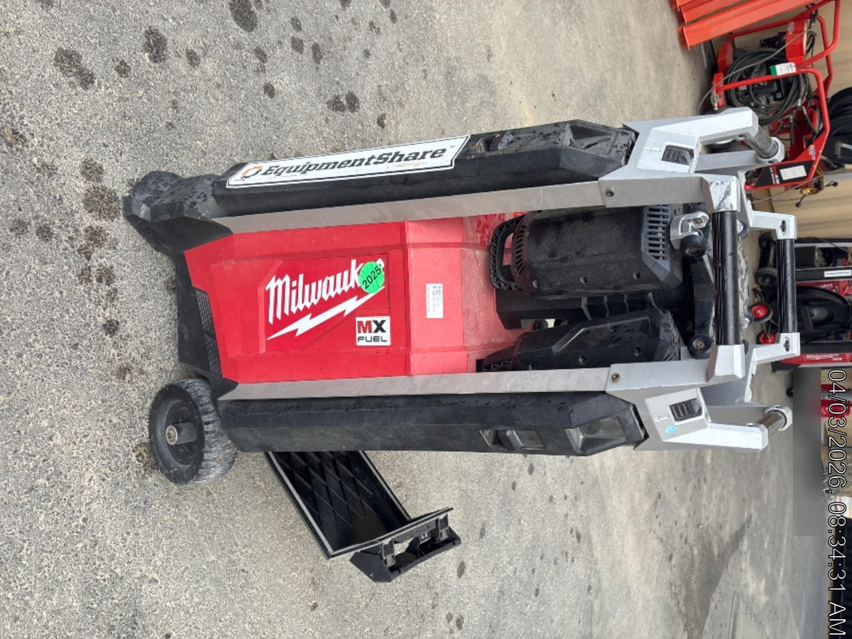 2021 MILWAUKEE MXF041-1XC