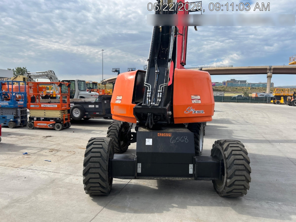 2024 JLG 660SJ