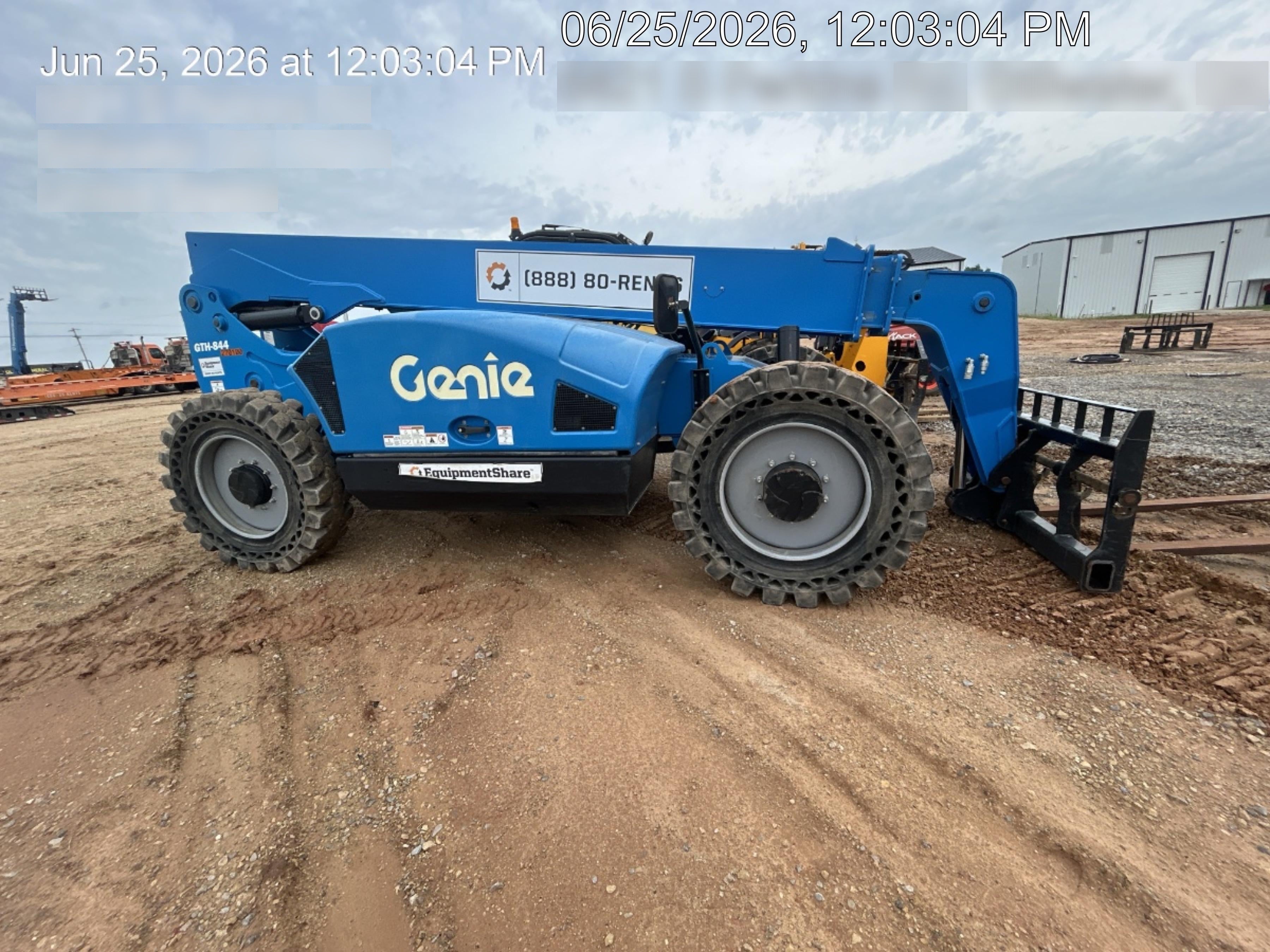 2022 GENIE GTH-844