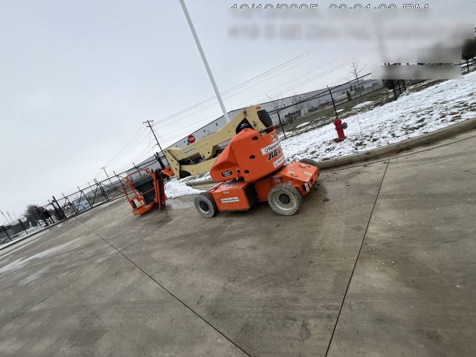2020 JLG E400AJPN