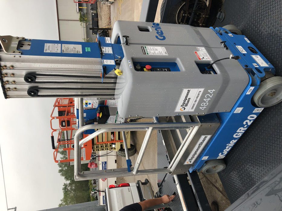 2019 GENIE GR-20