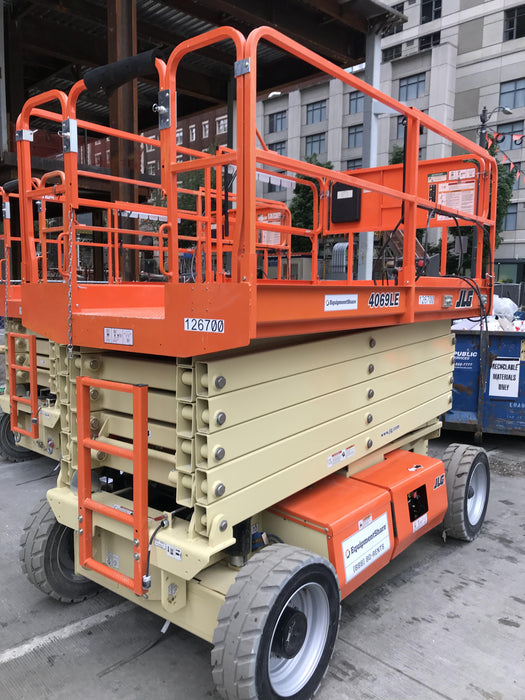 2021 JLG 4069LE