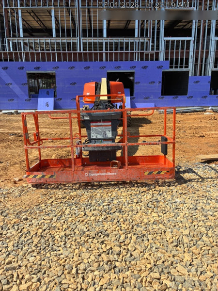 2025 JLG 660SJ
