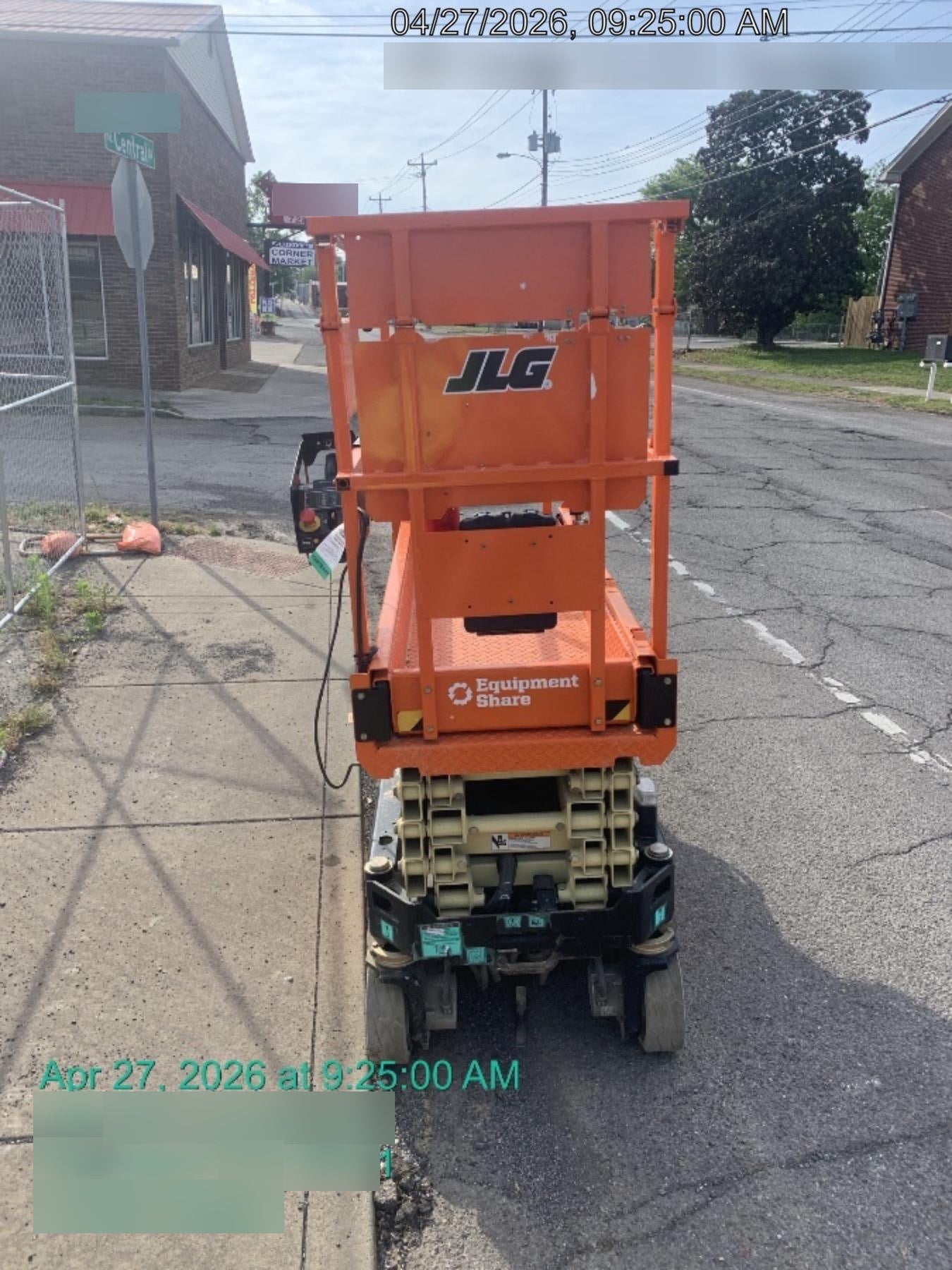 2025 JLG ES1932