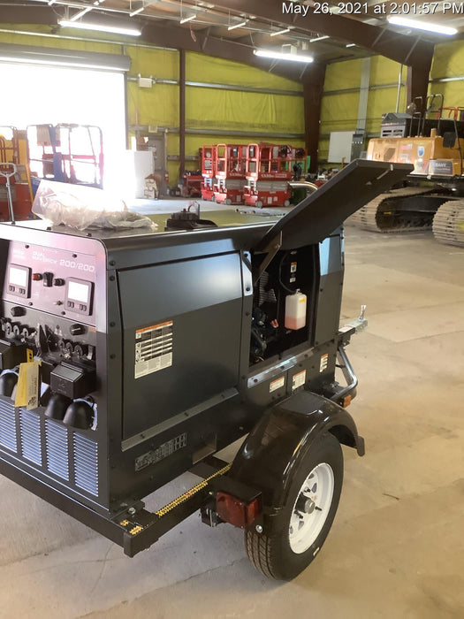 2021 Lincoln Electric Dual Maverick 200/200X Ready Pak 3 (includes trailer, cable rack, fender light kit)