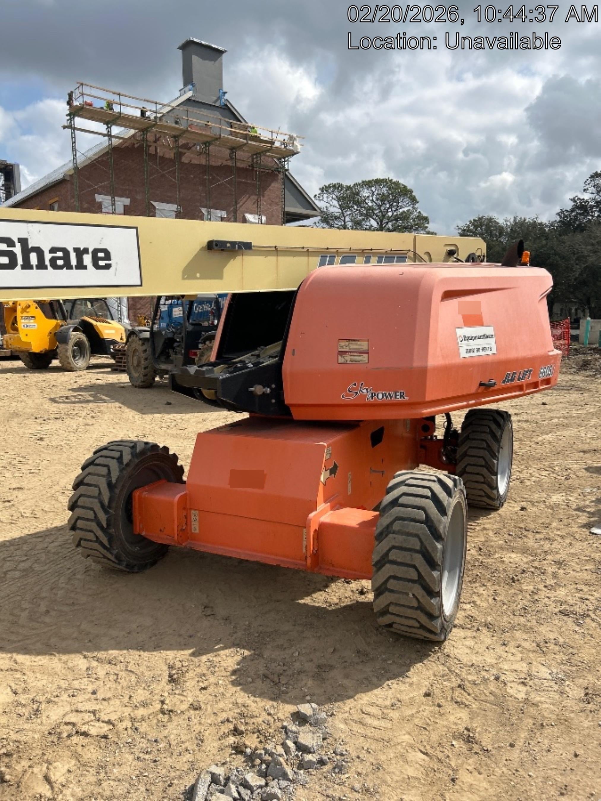 2019 JLG 660SJ