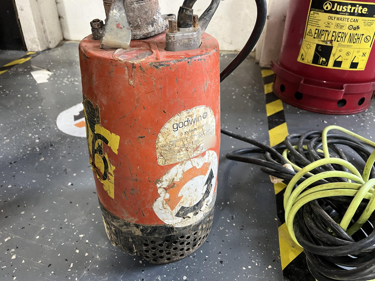 2021 XYLEM 2" Sub Pump