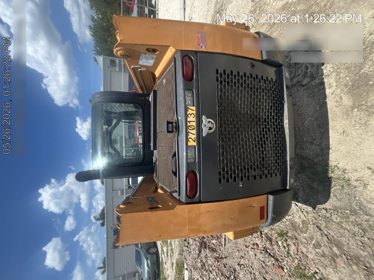 2019 CASE SR175