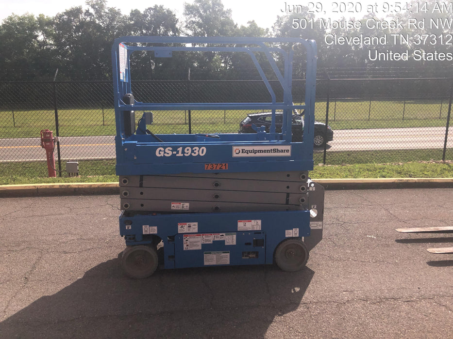 2020 Genie GS-1930 Fixed rails with chain entry gate - Pre A92.20