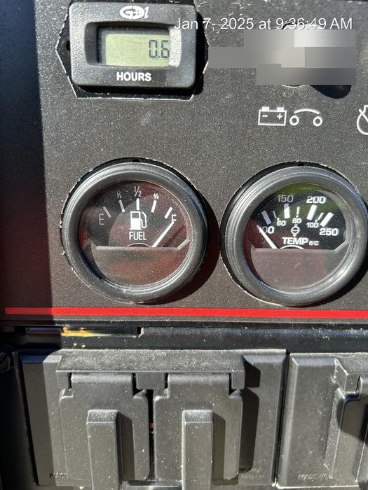 2019 Lincoln Electric Vantage 322 Welder Ready-Pak 3, Two wheel trailer, Fender and Light kit, Cable Rack