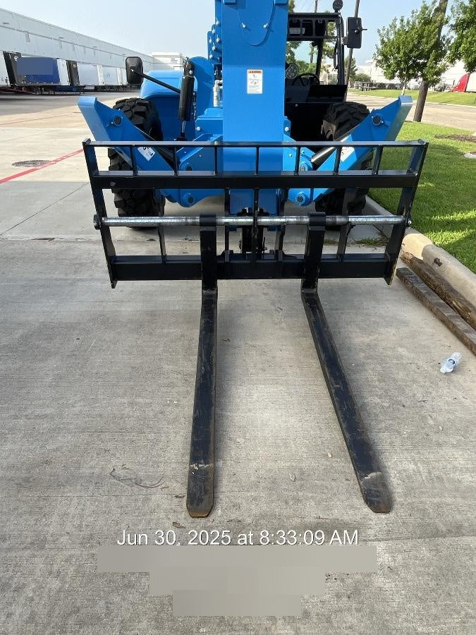 2025 GENIE GTH-1056