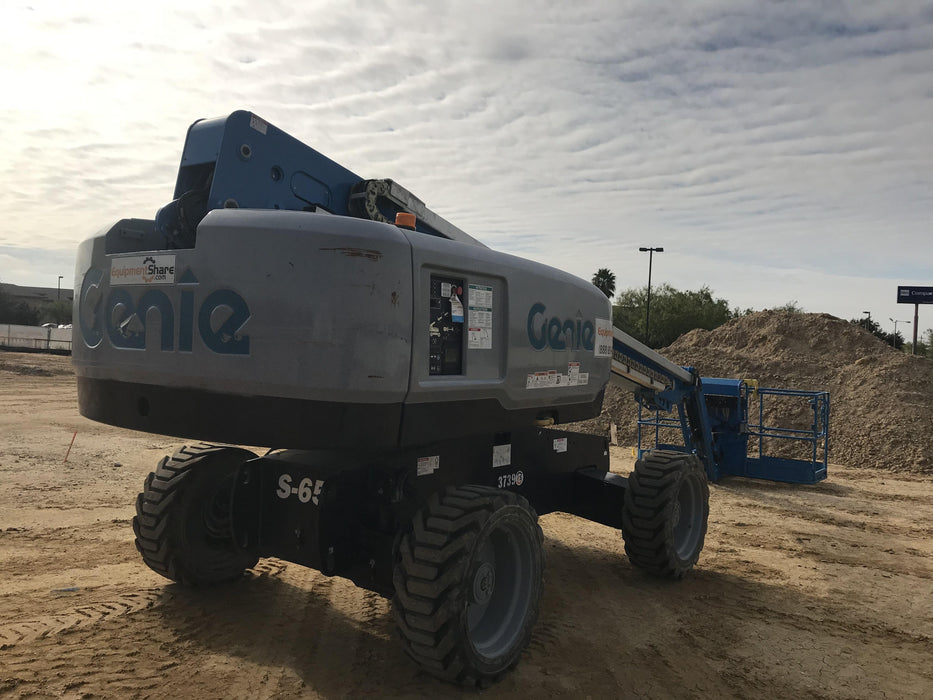 2017 GENIE S-65