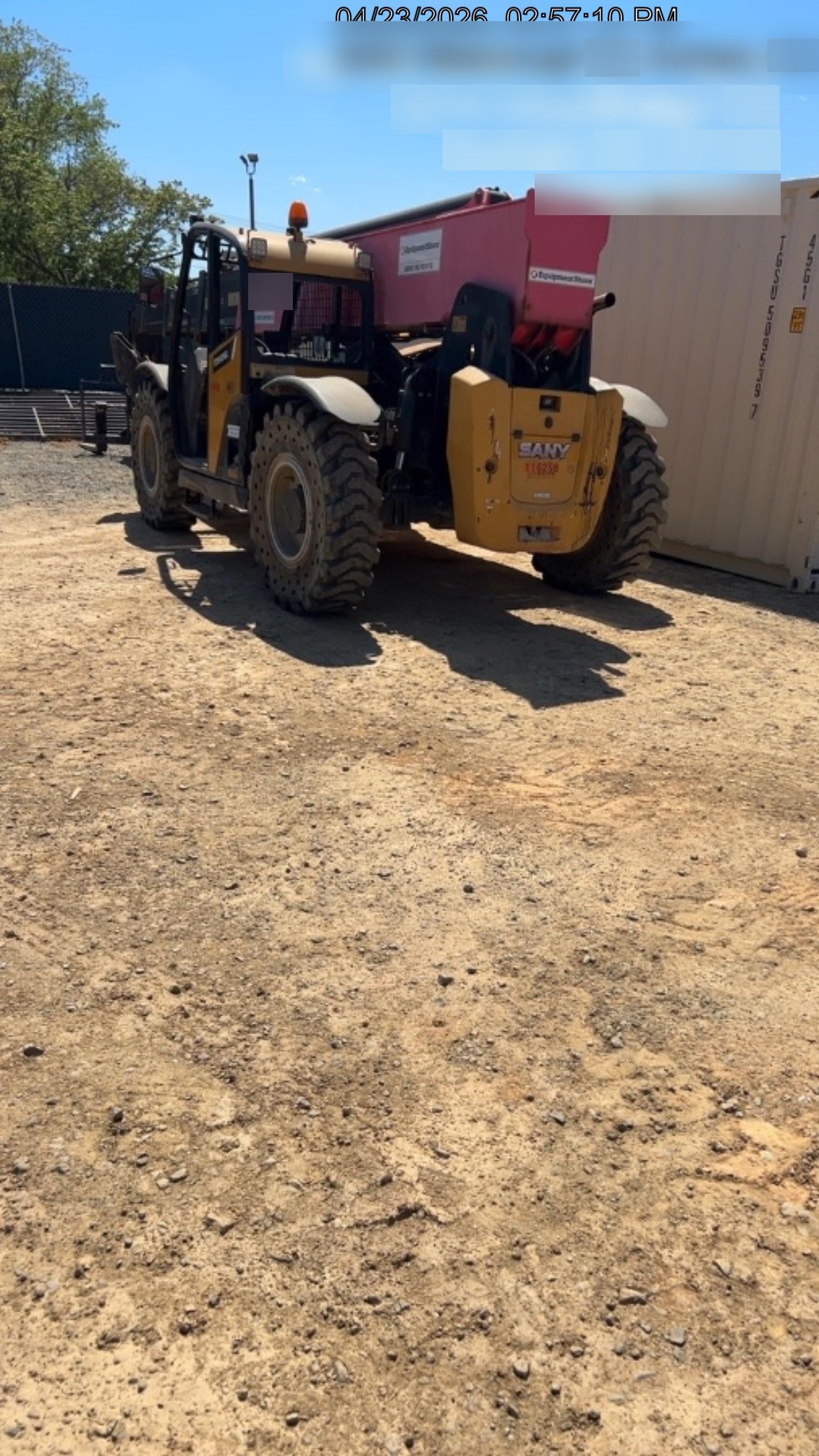 2020 SANY STH1056
