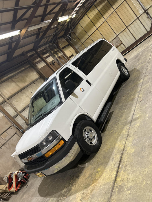 2024 CHEVROLET Express Van - Rental