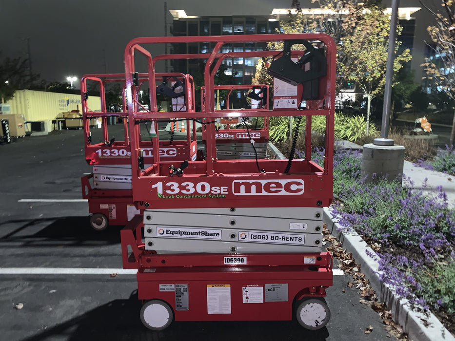 2020 MEC 1330SE Solid NM Tires, Steel Swing out Doors, LCS, Beacon, 900W Inverter