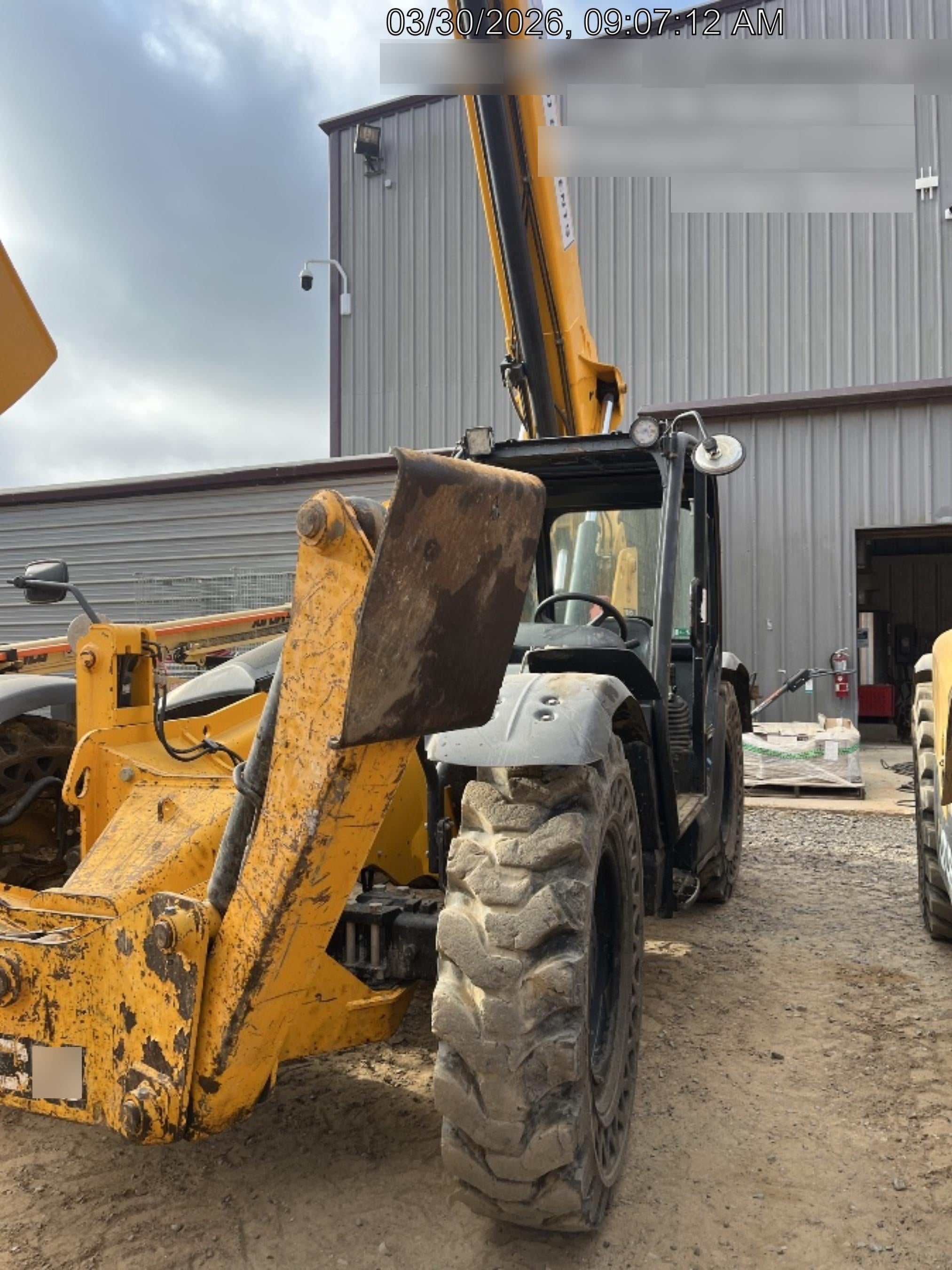 2019 JCB 512-56 Canopy, 109 HP, Solid Tires, STD Worklight, Beacon, Aux Hydraulics, Lifting Eye, Back up Alarm w/66" Carriage/60" Forks