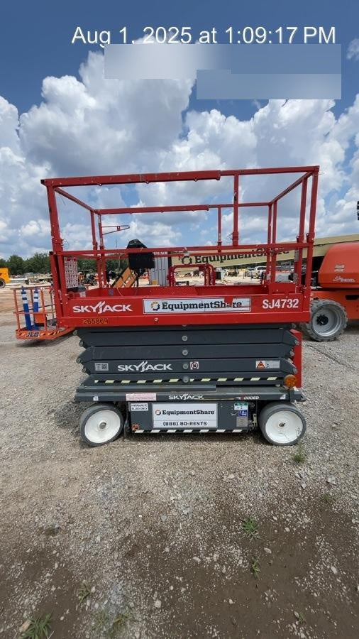 2022 SKYJACK SJ4732