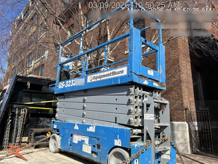 2018 GENIE GS-3232