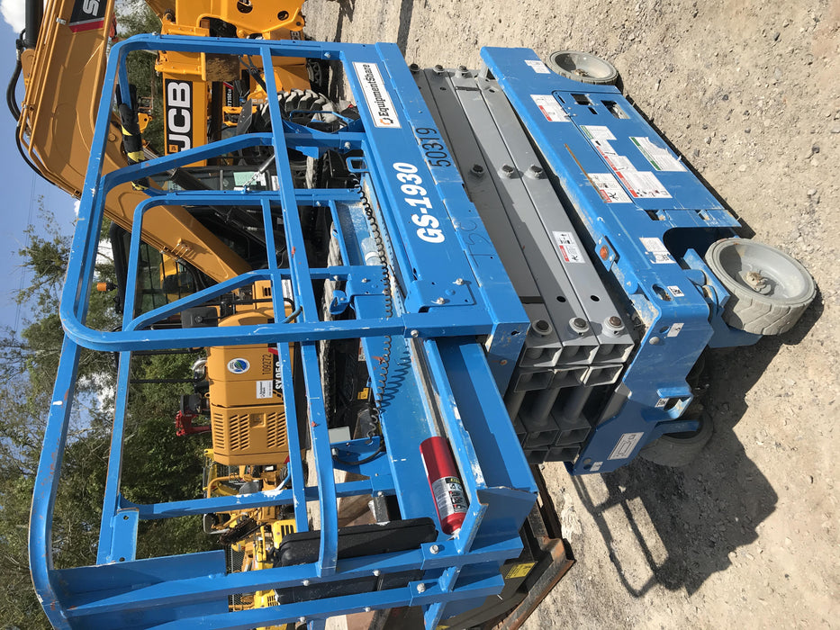 2019 GENIE GS-1930