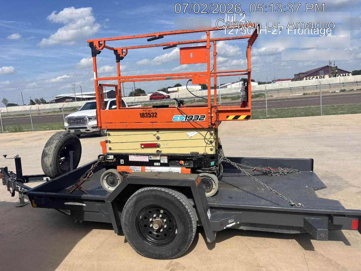 2023 LAMAR 12ft Utility
