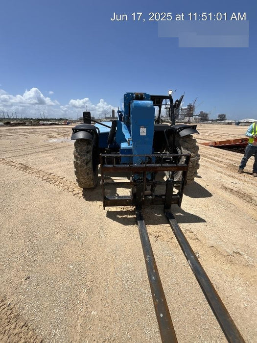 2018 Genie GTH-636 Genie GTH-636 w/Open ROPS, Work Lights, Solid Tires, RH Cab Mesh, Beacon, 48" Carriage and Forks