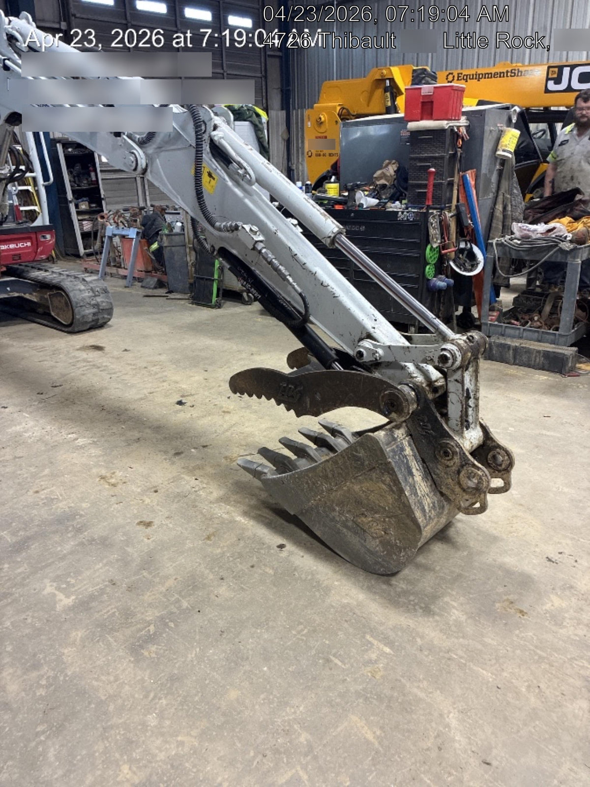2021 TAKEUCHI TB250-2
