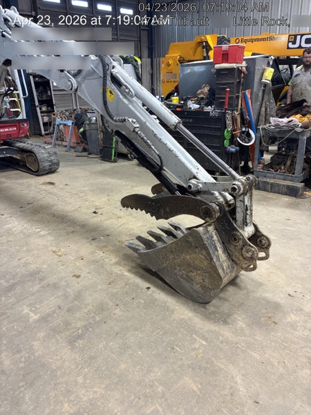 2021 TAKEUCHI TB250-2