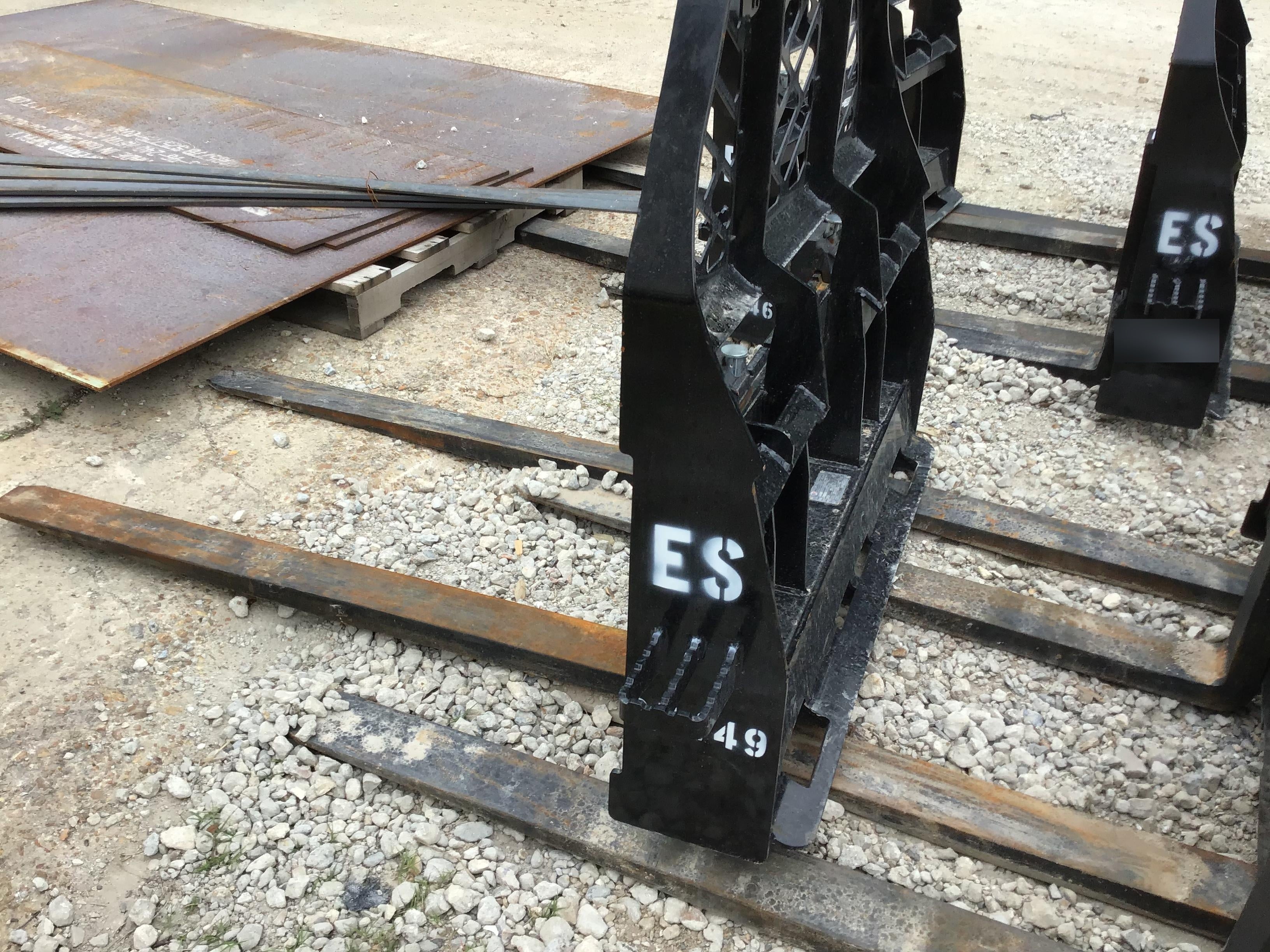 2019 PALADIN 48" Pallet Forks - Paladin