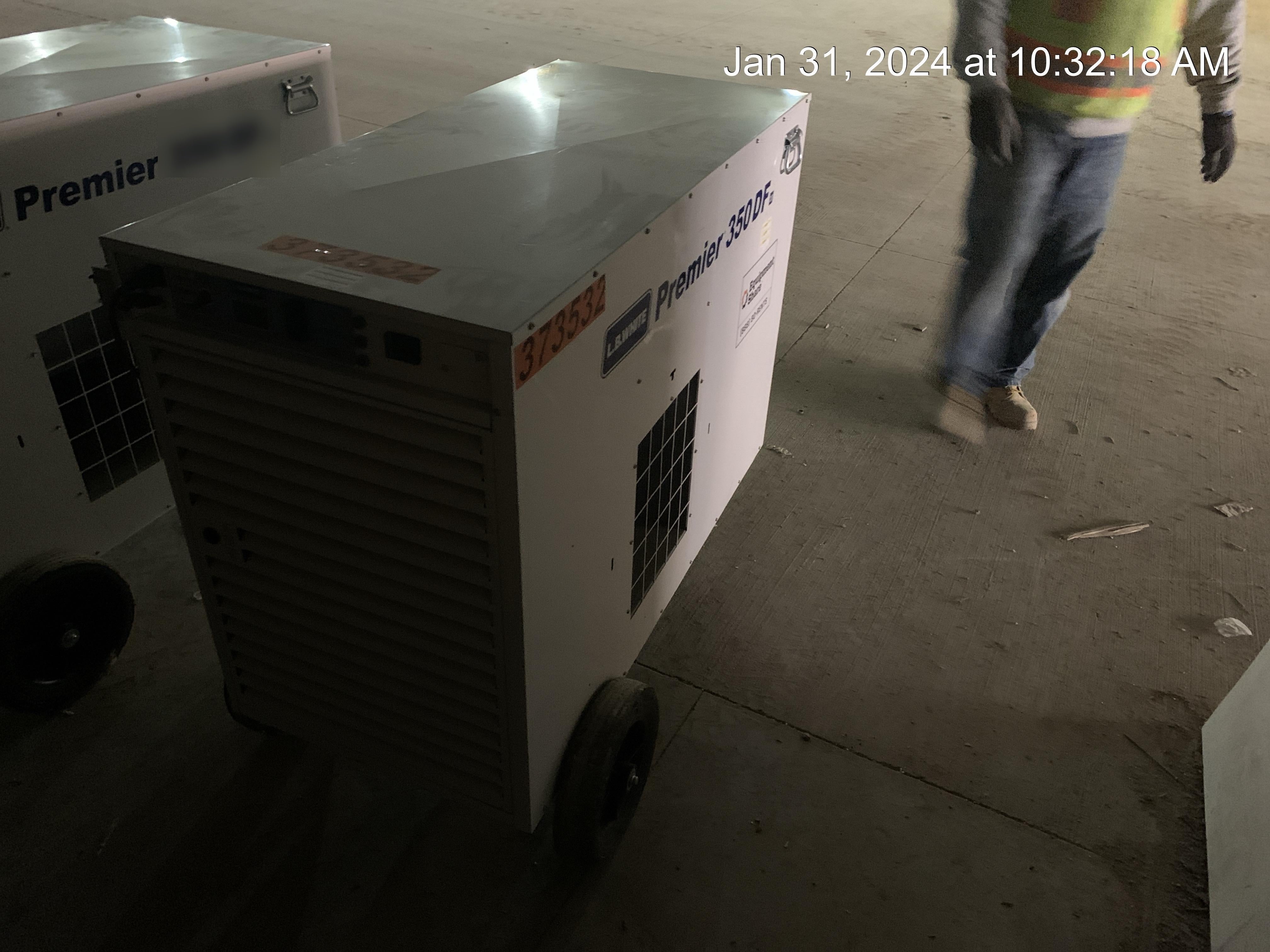 2023 LB WHITE Premier 350 DF 2.0 LINK