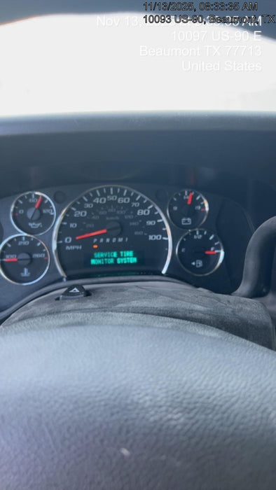 2025 CHEVROLET Express Van - Rental