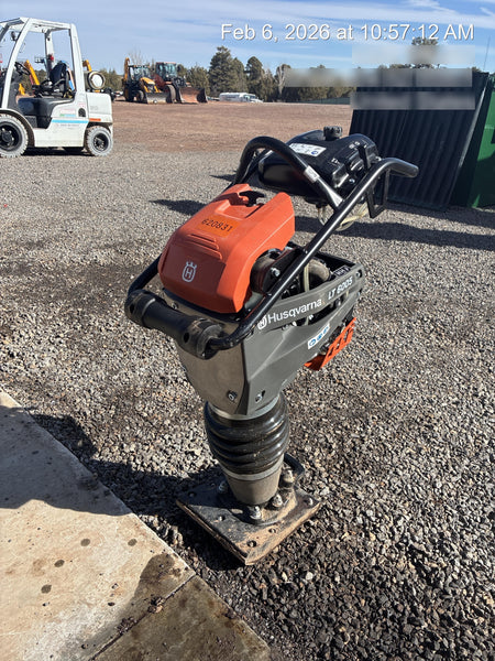 2025 HUSQVARNA LT6005