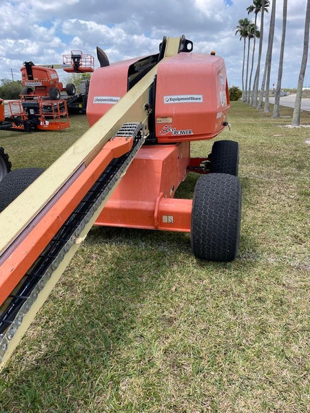 2021 JLG 400S
