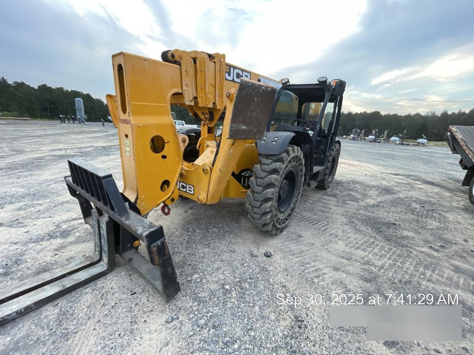 2020 JCB 512-56 Canopy, 74Hp, Solid Tires, Work Lights, Beacon, Aux Hydraulics, Back up Alarm, Lifting Eye, ES Decals