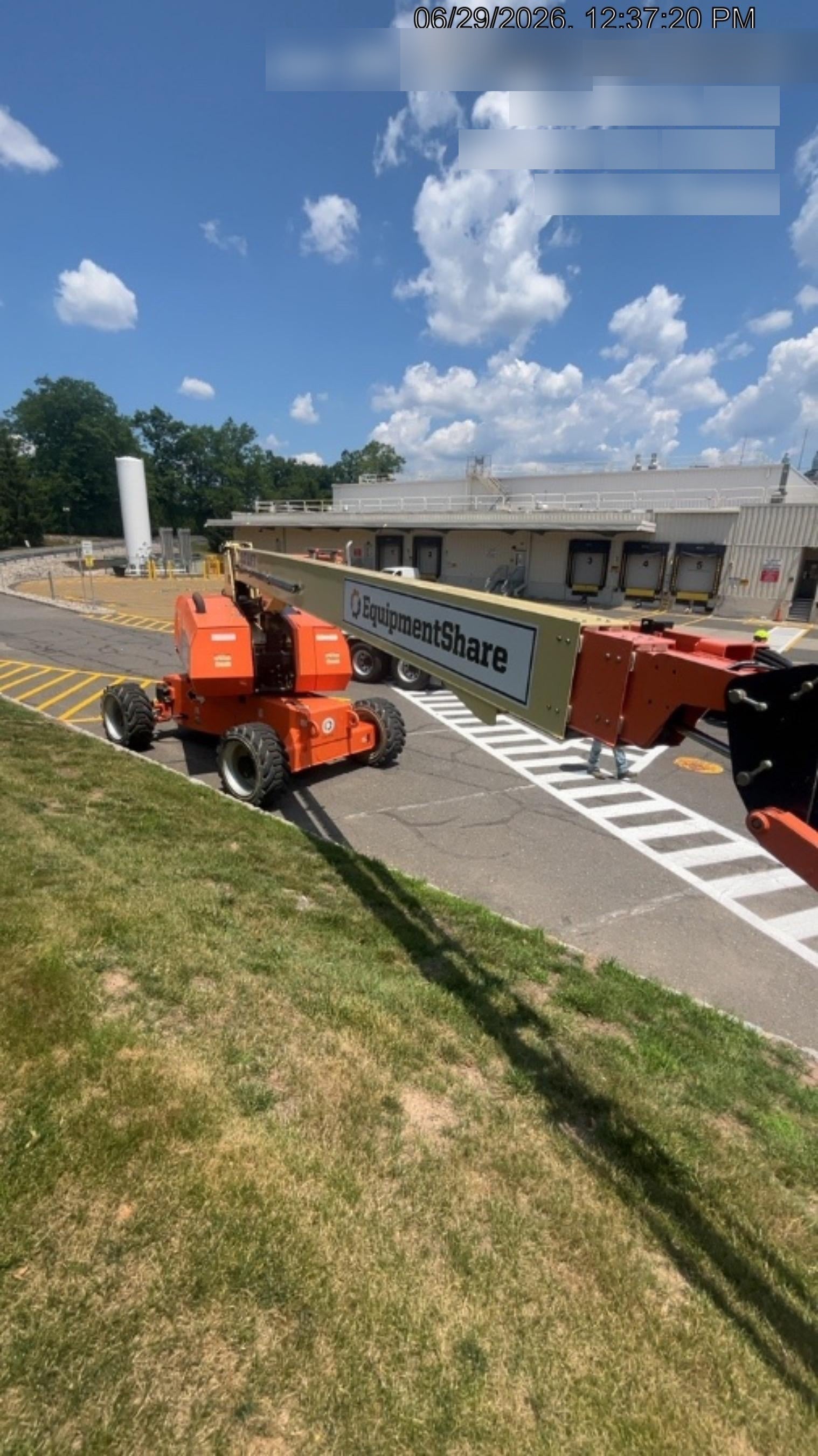 2020 JLG 860SJ