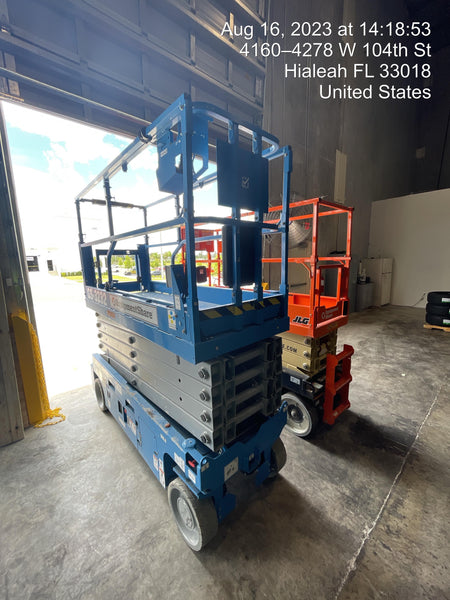 2023 GENIE GS-3232