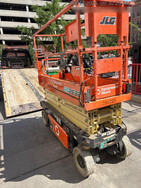 2022 JLG ES2632