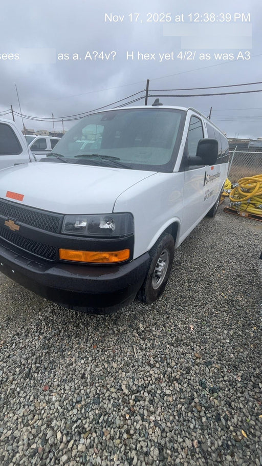 2025 CHEVROLET Express Van - Rental