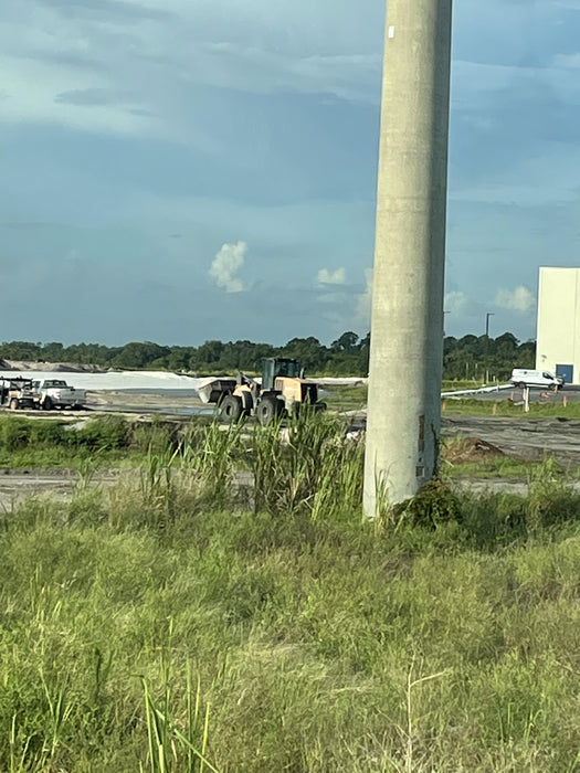 2018 Case 821G CLOSED CAB, 1 FUNCTION, JRB 418 STYLE HYD COUPLER