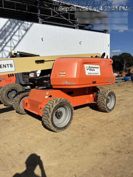 2019 JLG 660SJ